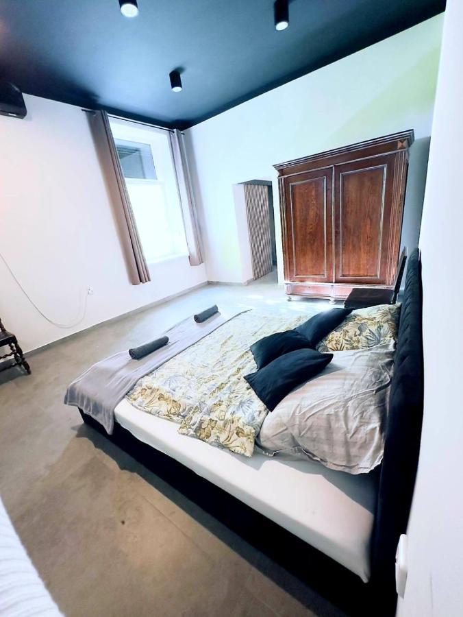 Ferienwohnung Przyjemny Lokal W Centum Miasta Łódź Exterior foto
